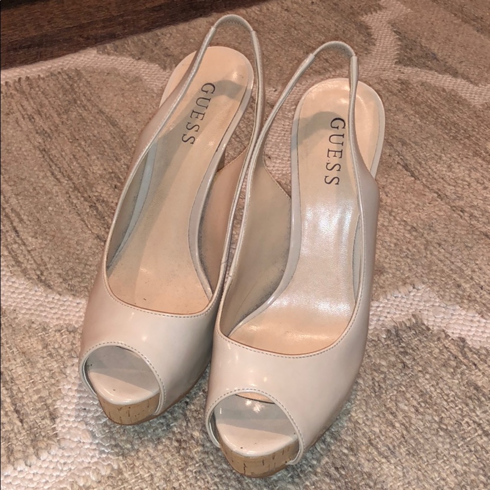 GUESS nude peep toes platform heel